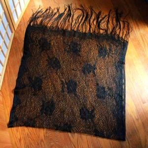 Unknown Brand Floral Patterned Netted Scarf